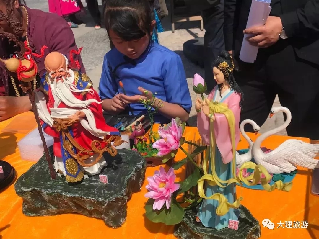 精彩的表演现场 小尾 供图