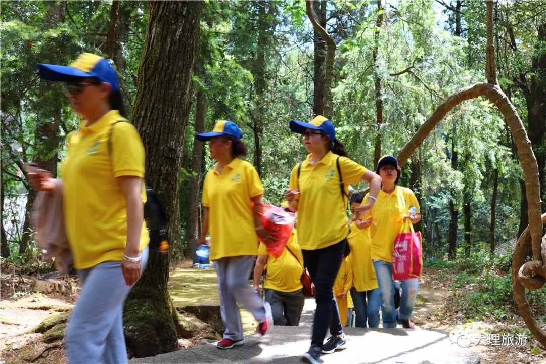 “重走霞客路 鸡足灵山行”活动