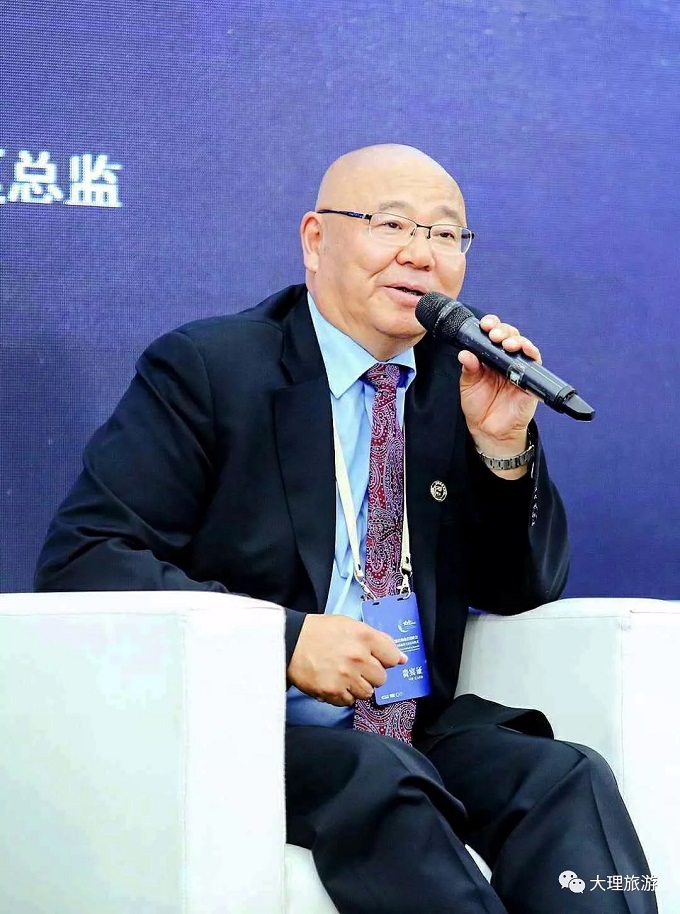全联旅游业商会副会长、大理石门关景区负责人吉小冬发言